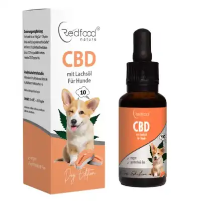 Ein Hund genießt die entspannenden Vorteile von CBD Öl von Redfood.